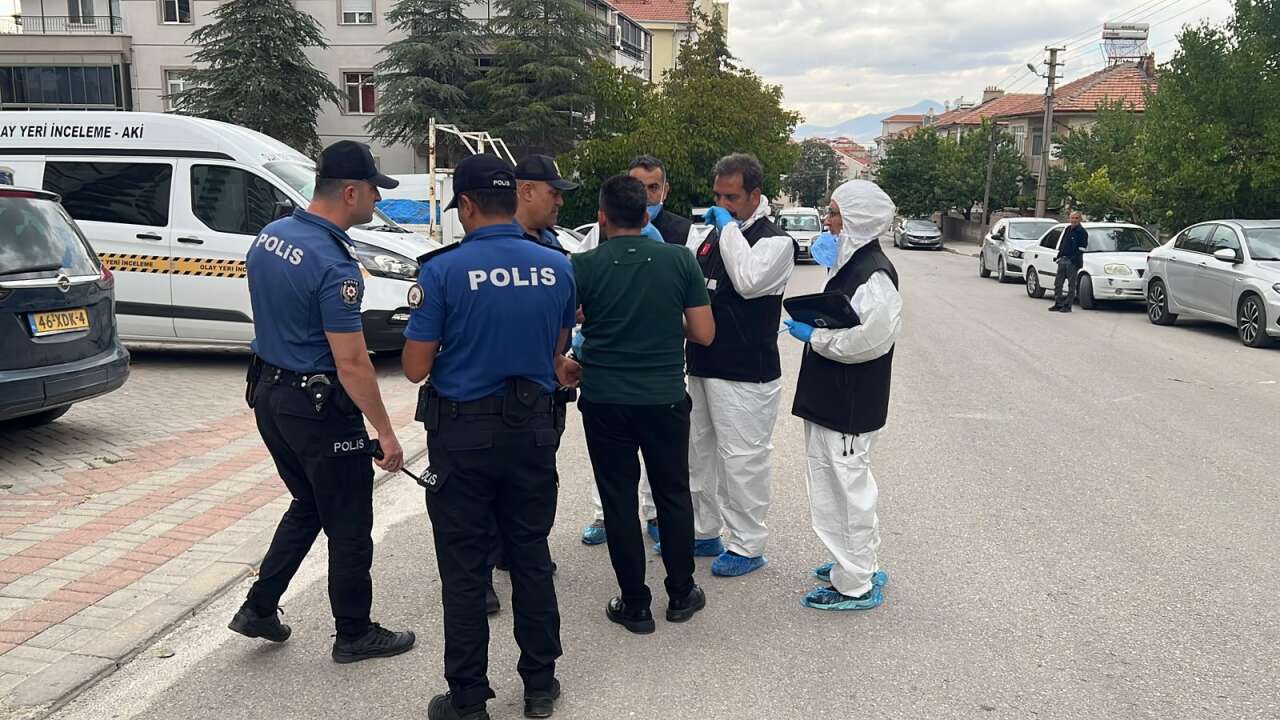 Namık ve Fatma Özcan çifti nasıl öldü? Boşanma ve farklı oda detayı çıktı 4
